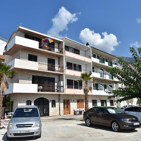 Villa Nede 1 ポドゥゴラ エクステリア 写真